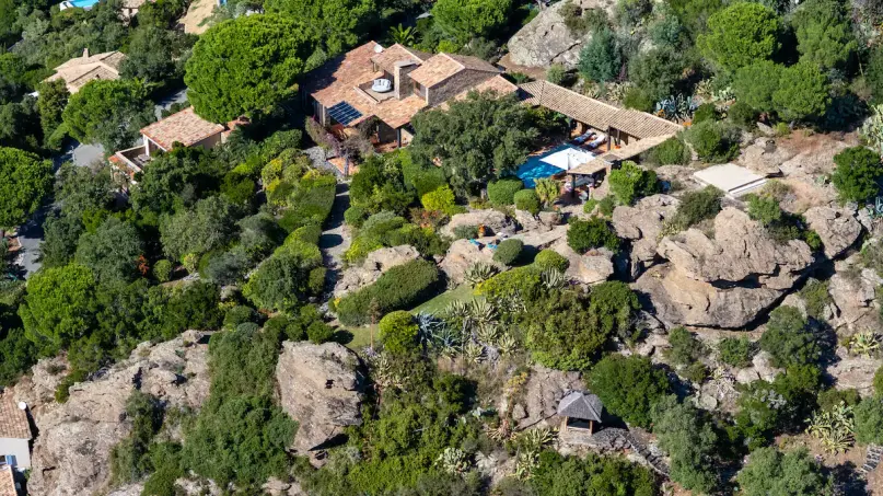 plush74 hillside villa with sea view 8