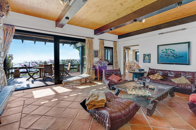 plush74 hillside villa with sea view 9