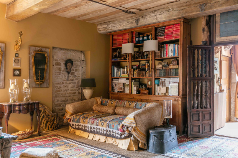 plush74 historisches französisches chcteau in auge 16