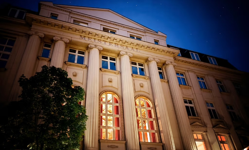 plush74 historical venue berlin 1