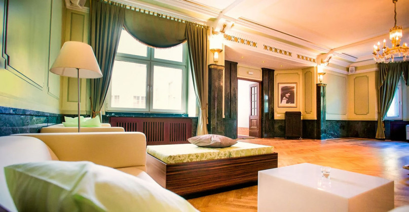 plush74 historical venue berlin 3 (2)
