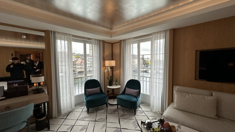 plush74 hotel storchen suite 9