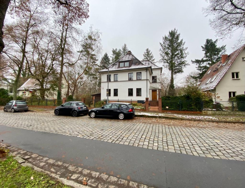 plush74 house with garden berlin area 14