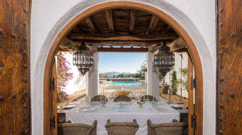 pluche74 ibiza villa rustieke locatie fotofilm00006