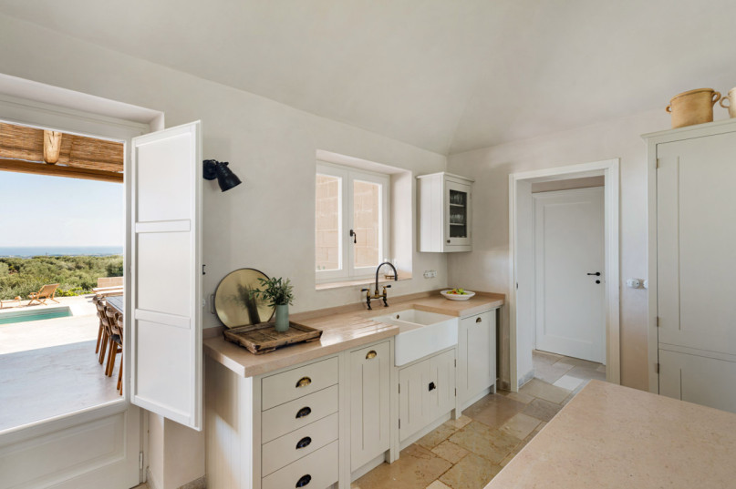 felpa74 italia apulia ubicación alquiler rodaje foto trullo piscina 34