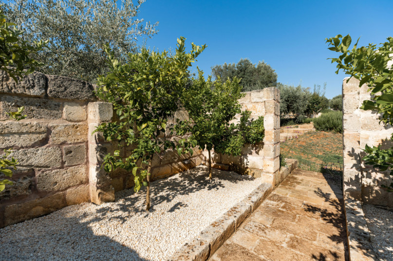 felpa74 italia apulia ubicación alquiler rodaje foto trullo piscina 56