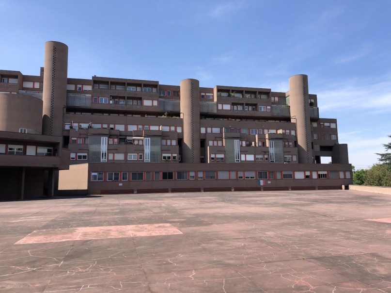 plush74 italy milano location rent shoot film photo housing brutalism concrete 11