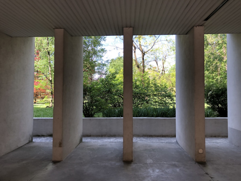 plush74 italy milano location rent shoot film photo housing brutalism concrete 4