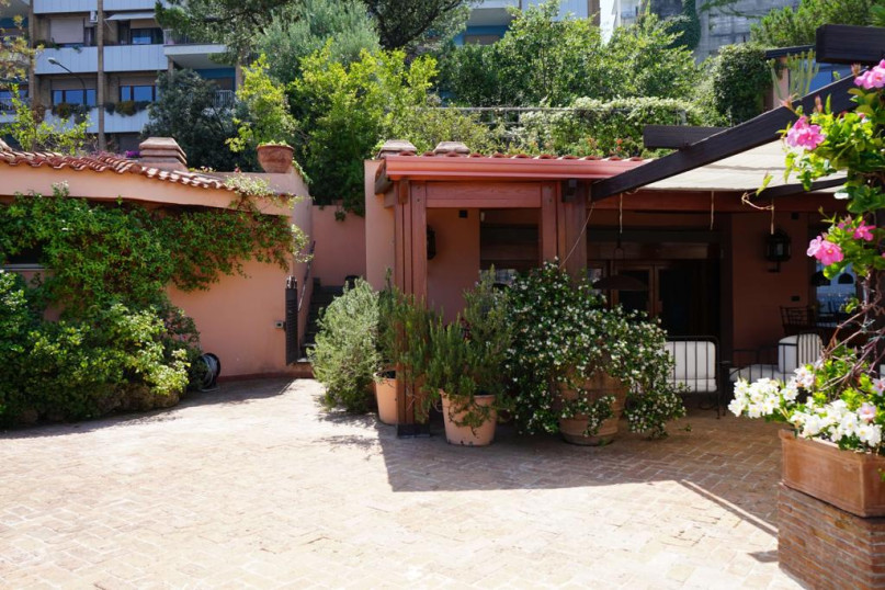 plush74 italy napoli location alquiler rodaje foto calles playa restaurante 10