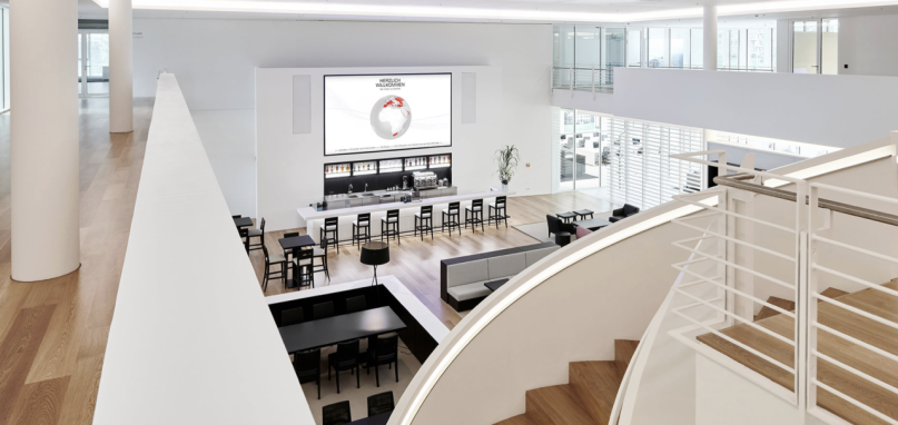 plush74 light filled atrium hafencity hamburg 2
