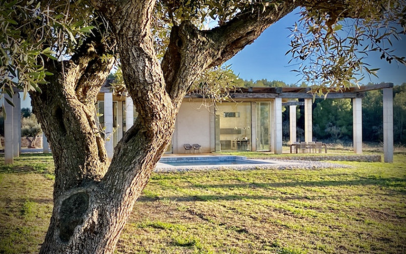 plush74 locaitons photo film production modernd design spain luxury villa200020