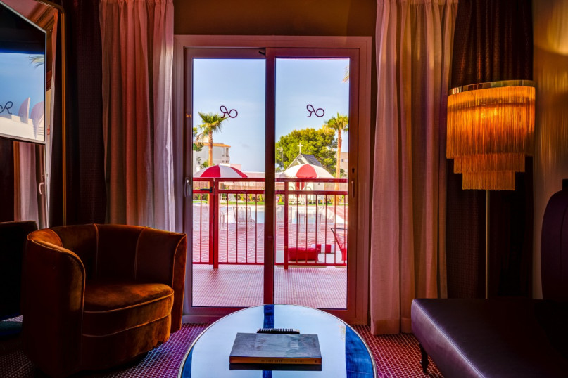 plush74 locaitons spanien ibiza foto film produktion hotel amrican diner00013