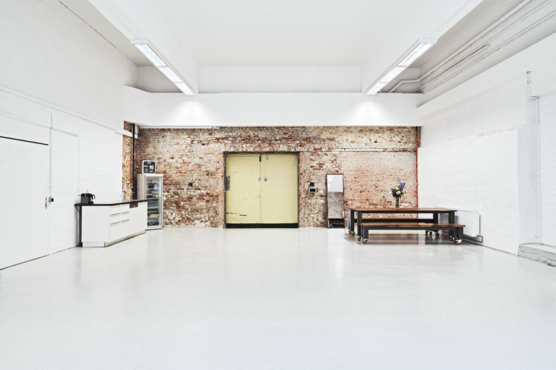plush74 location berlin brickstones office studio event3