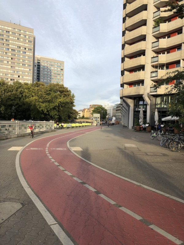 felpa74 ubicación calles berlín 4