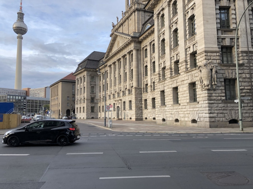 felpa74 ubicación calles berlín 6