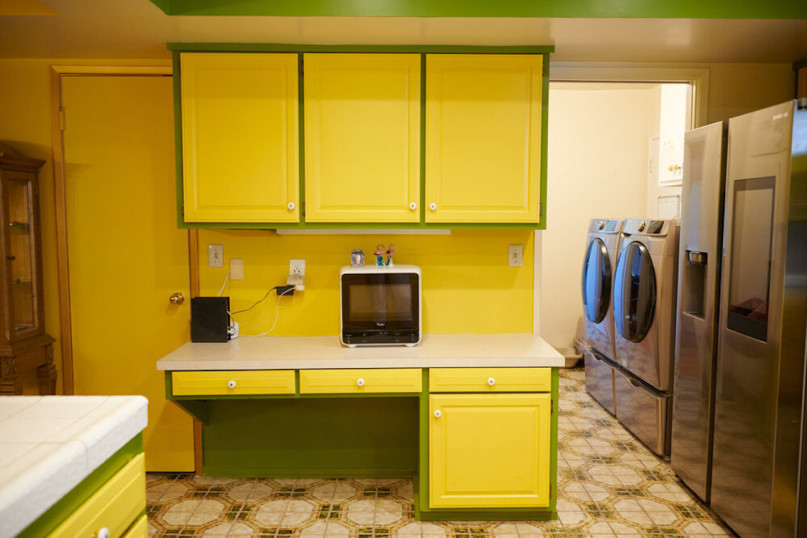 plush74 location california design vintage furniture pink palace shoot film photo fashion car scouting1