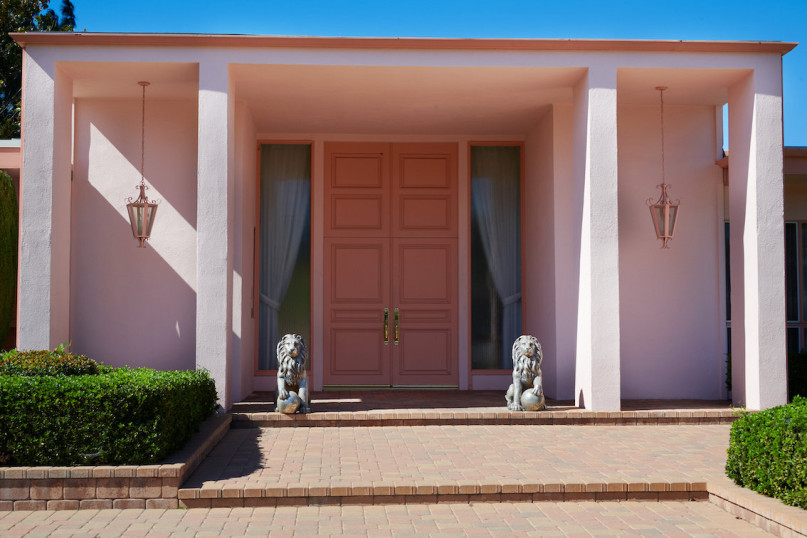 plush74 location california design vintage furniture pink palace shoot film photo fashion car scouting100