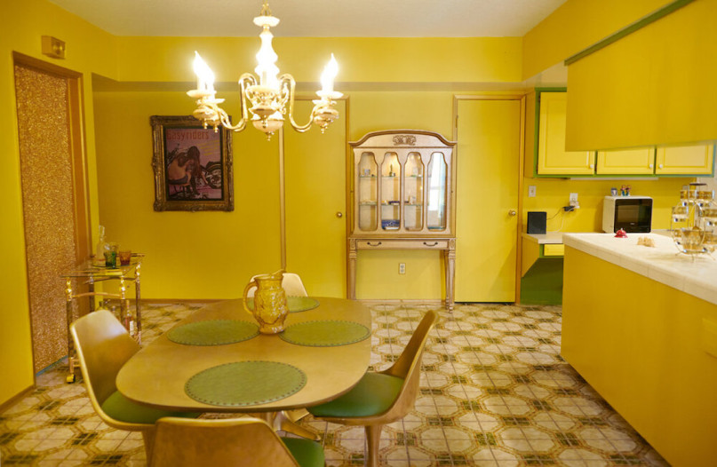 plush74 location california design vintage furniture pink palace shoot film photo fashion car scouting5