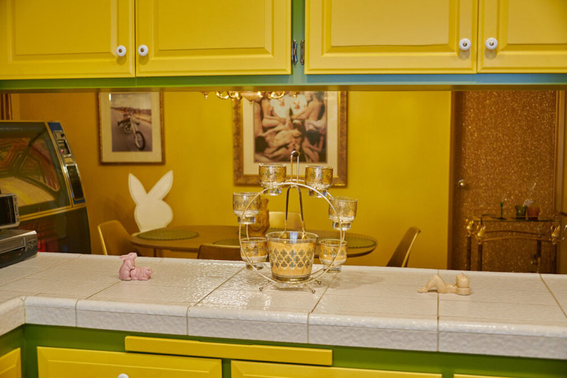 plush74 location california design vintage furniture pink palace shoot film photo fashion car scouting8