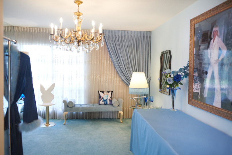 plush74 location california design vintage furniture pink palace shoot film photo fashion car scouting85