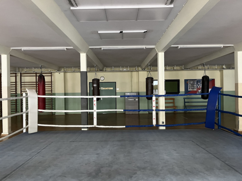 pluche74 locatie film foto evenement duitsland berlijn vintage gym fitness boksen 155