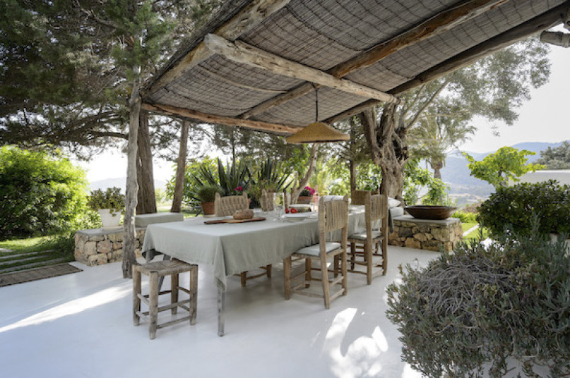 plush74 location film photo villa ibiza rustic00023