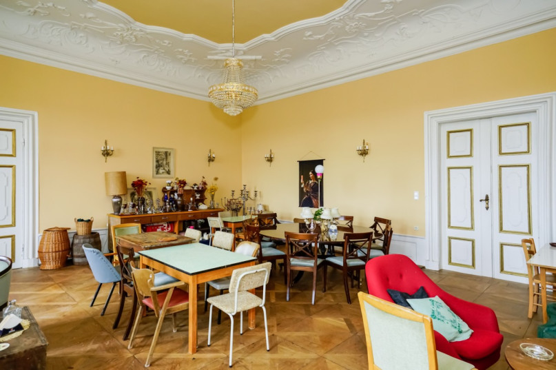 plush74 location foto film castello storico stucco altbau germania45