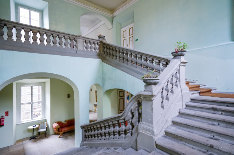 plush74 location foto film castello storico stucco altbau germania51