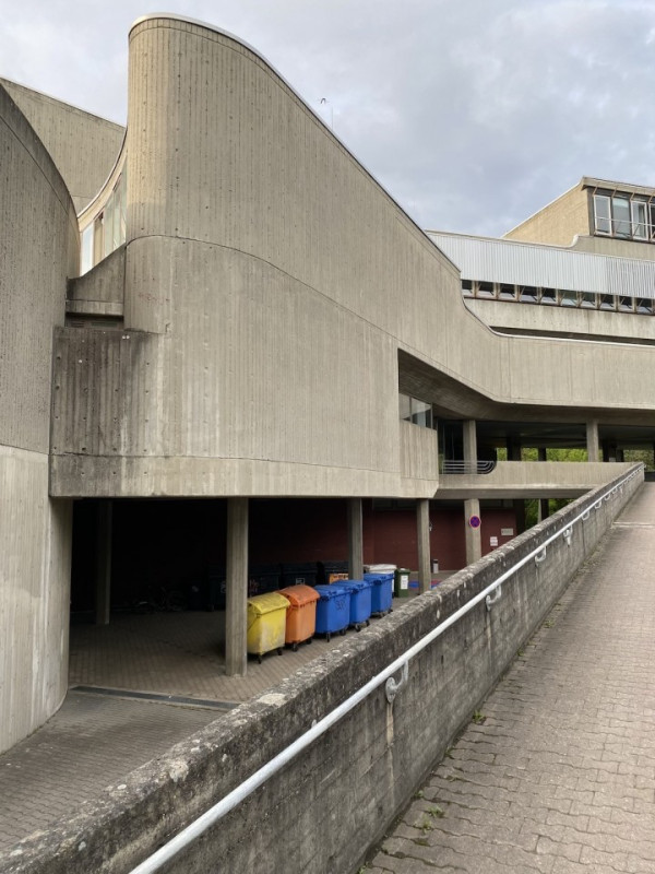 plush74 location foto film event berlin deutschland brutalismus 5