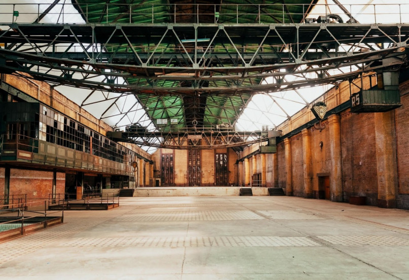 plush74 location photo film event berlin germany industrial 2 (1)