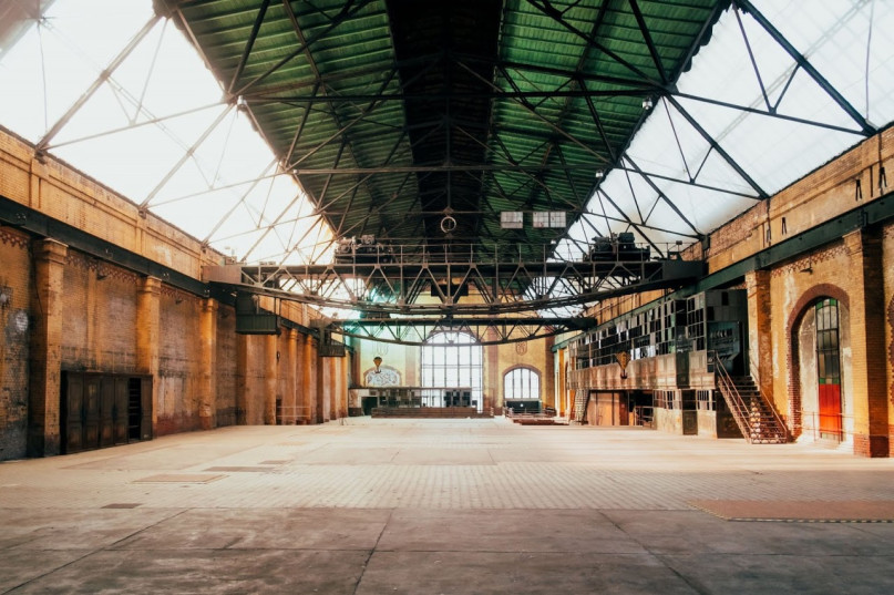 plush74 location photo film event berlin germany industrial 6 (1)