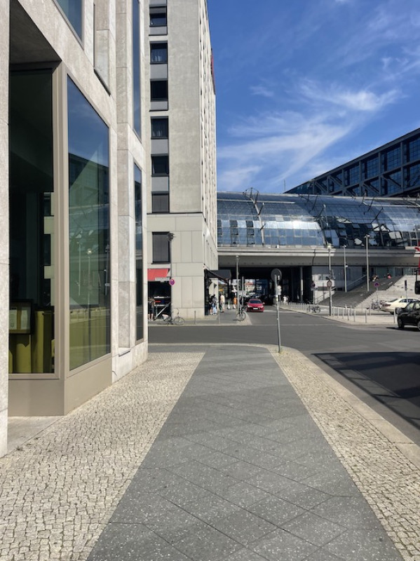 plush74 locatie foto film evenement locatie scouting berlijn centrum straten11