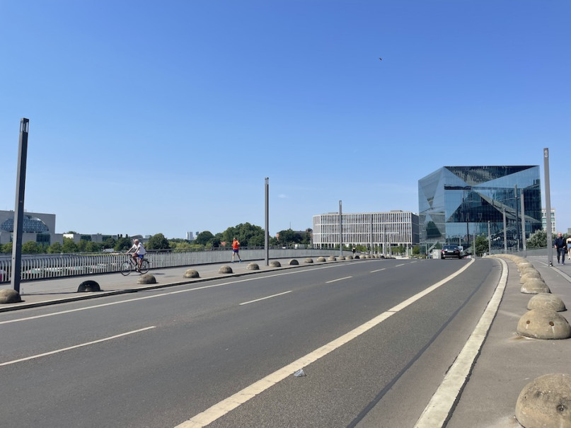 plush74 locatie foto film evenement locatie scouting berlijn centrum straten26