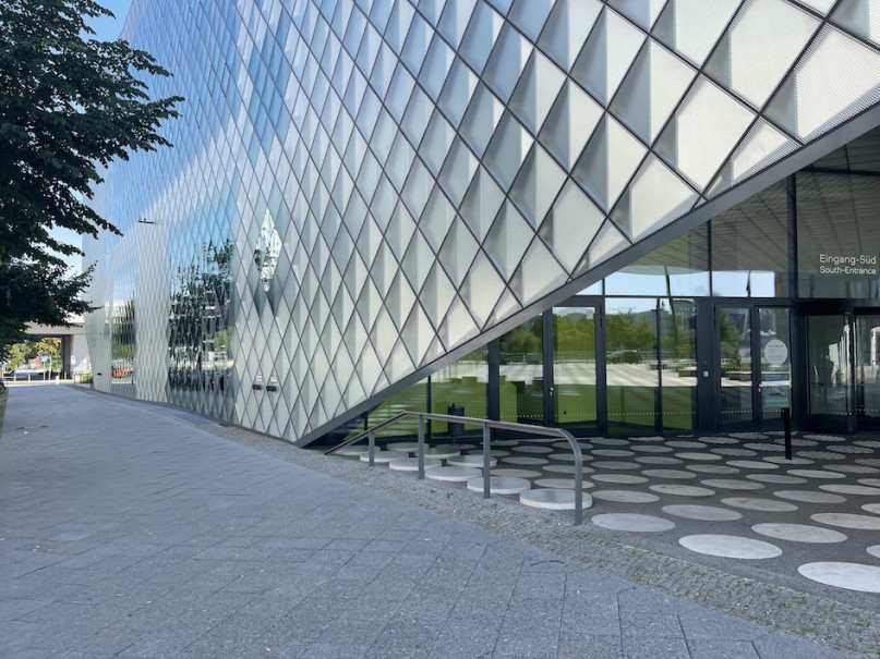 plush74 locatie foto film evenement locatie scouting berlijn centrum straten29