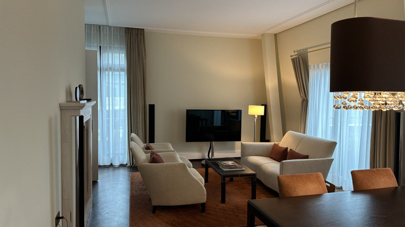 plush74 location photo film event location scouting switzerland hotel luxury40