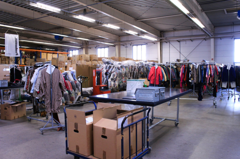 plush74 location foto film event miete deutschland berlin industrie lager produktion mode 58