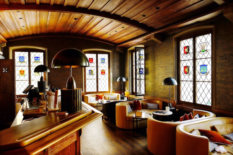 plush74 location photo film event switzerland zurich hotel luxury river 5jpg