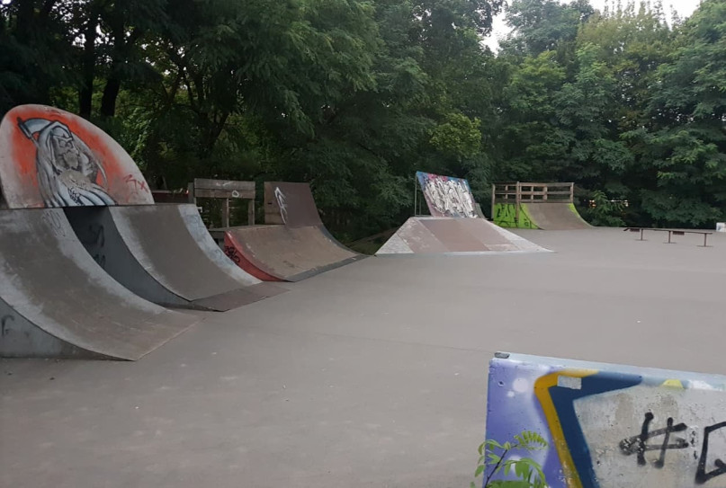 pluche74 locatie foto film sport berlijn duitsland 18