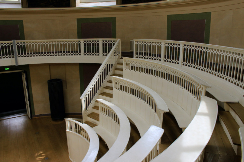 plüsch74 location scout vermietung foto film produktion berlin theater mitte eben space40