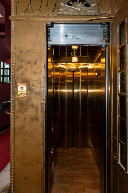 plush74 location scout noleggio spagna foto produzione cinematografica hotel camera suite berlin61