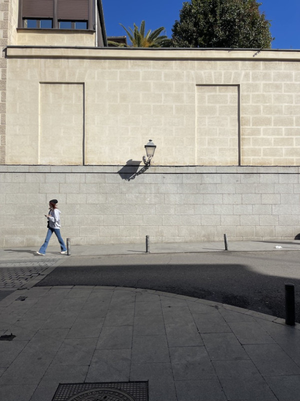 plush74 location scout rental spain photo film production madrid streets20