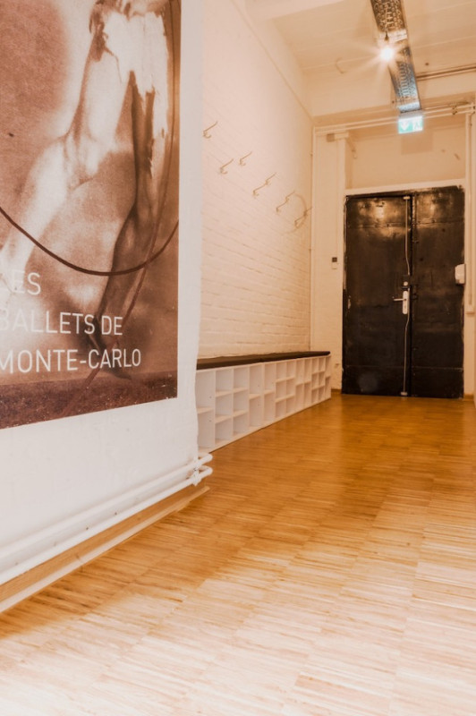 plush74 location scout rental spain photo film production sports ballett berlin studio dance8