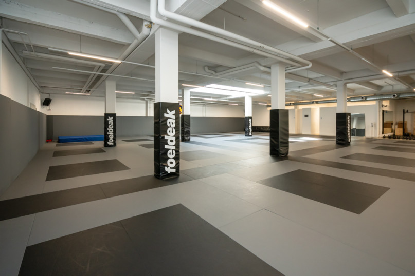 felpa74 lugares alemania berlin deportes foto urbana película fenriz gymjpg12