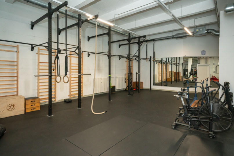 felpa74 lugares alemania berlin deportes foto urbana película fenriz gymjpg16