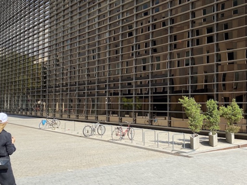 plush74 locations photo film production germany photo studio berlin00000plush74 locations photo film productio photo streets financial barcelona spain00020