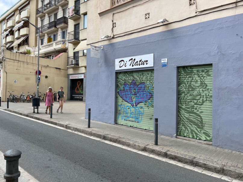 plush74 locaties fotofilm productie duitsland fotostudio berlijn00000plush74 locaties fotofilm productio foto straten grace barcelona spanje00017