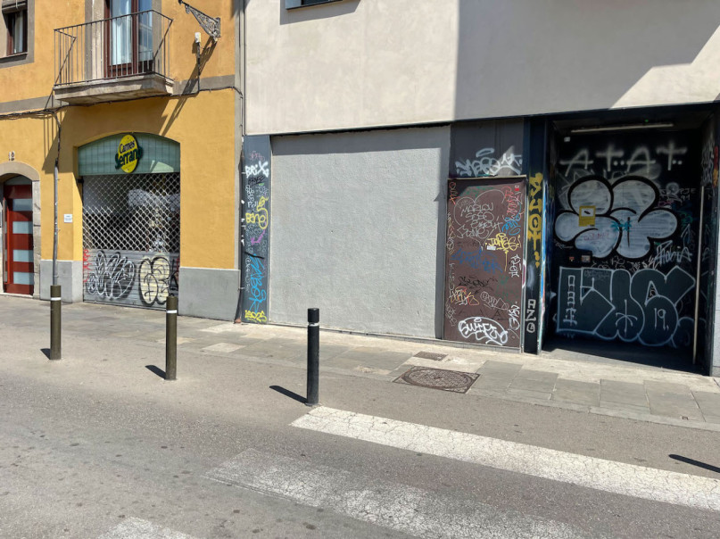 plush74 locations fotofilm produktion deutschland fotostudio berlin00000plush74 locations fotofilm produktion fotostraßen raval barcelona spanien00032