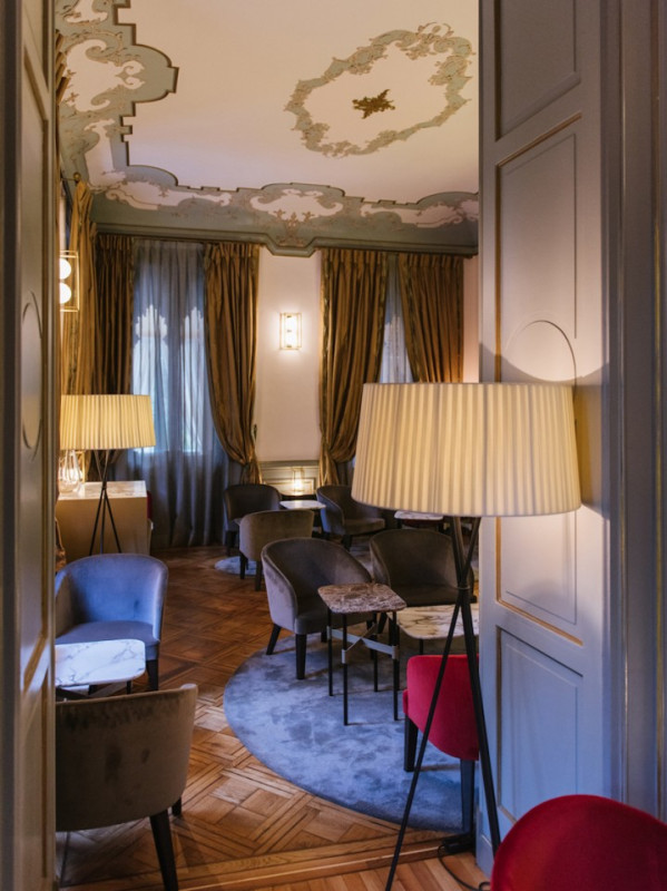 felpa74 localizaciones foto cine producción italia castillo villa00019