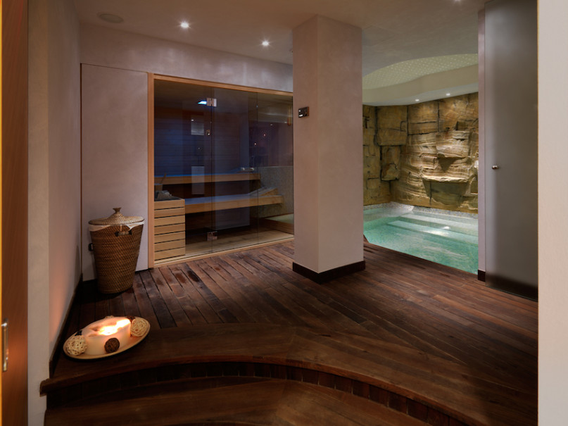 plush74 locations photo film production italy hotel sea00016