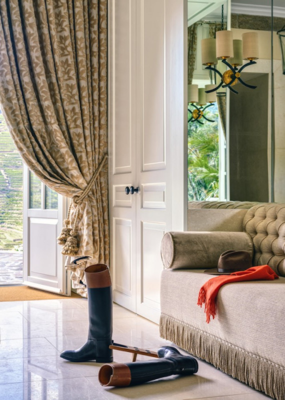 plush74 locations photo film production portugal villa luxury winery00023